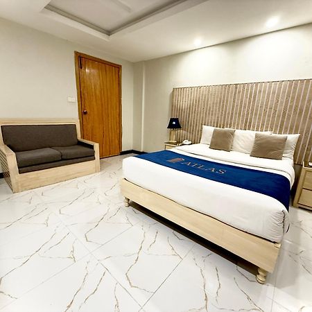 Atlas Hotel Islamabad Eksteriør billede